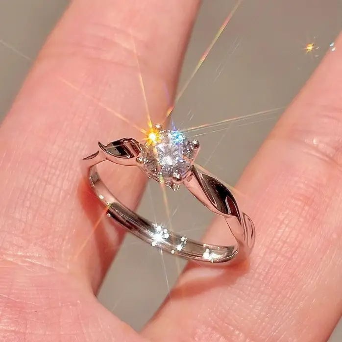 Solitaire engagement or promise ring