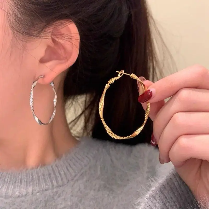Twisted Texture Hoop Earrings