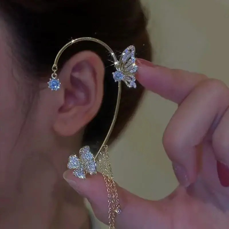 Dazzling Crystal Butterfly Ear Cuff(no piercing needed)
